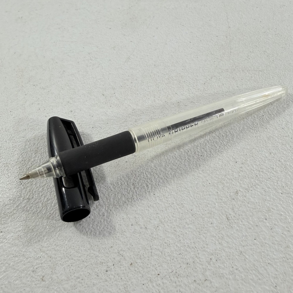 Vintage ITOYA Ballpoint Pen - Black Gripper Ball Pen OH-10 Fine